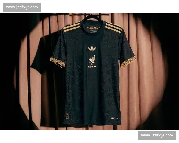 阿迪谢幕之作！德国队 2026 球衣谍照：复刻两届冠军荣耀